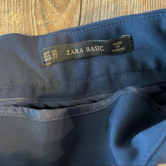 Zara 🌸 | navy blue buttoned down XS high waisted Skirt - Picture 2 of 4